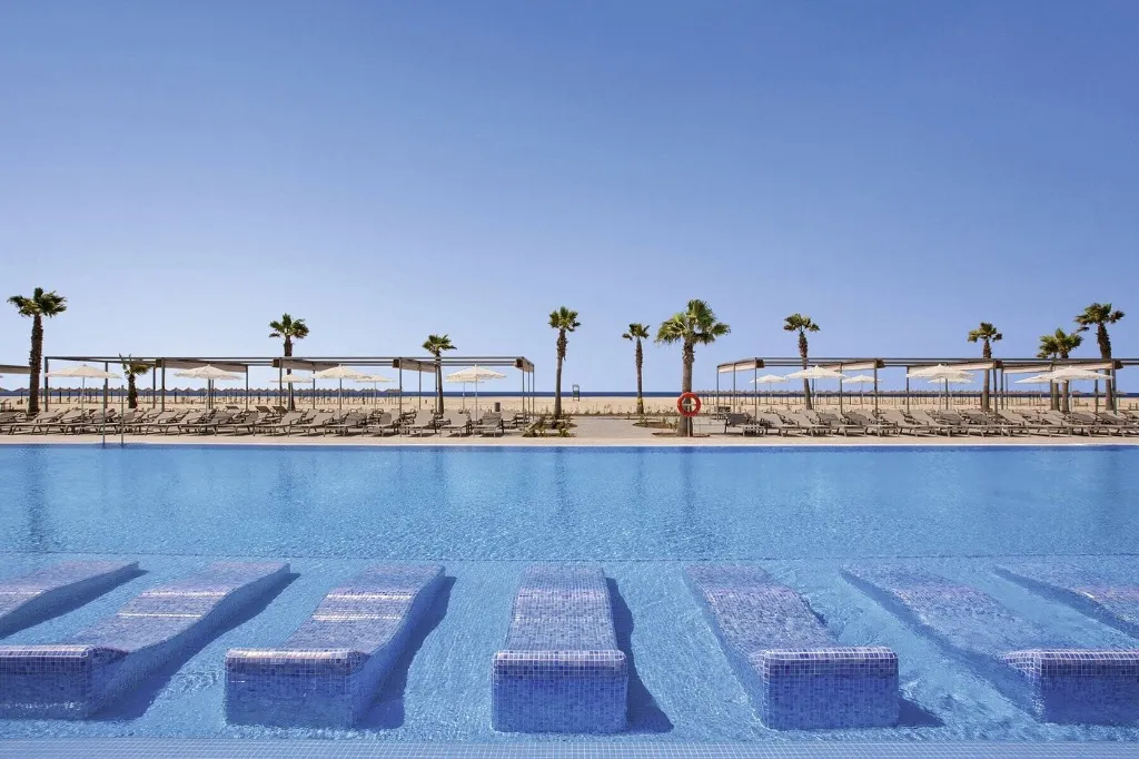 RIU Palace Santa Maria - Kitesurf Hotel photo 3