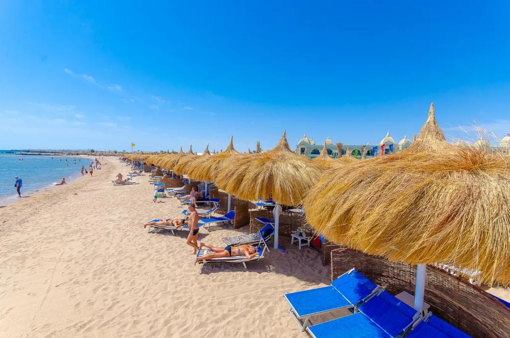 Titanic Royal Resort - Kitesurf Hotel photo 2